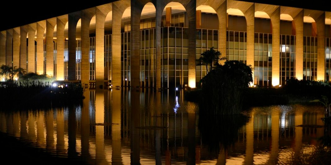 brasilia_60_anos_itamaraty_0420202328_2.jpg