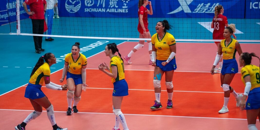 brasil_3_a_2_polonia_volei_fem_jogos_mundiais_univ.jpg