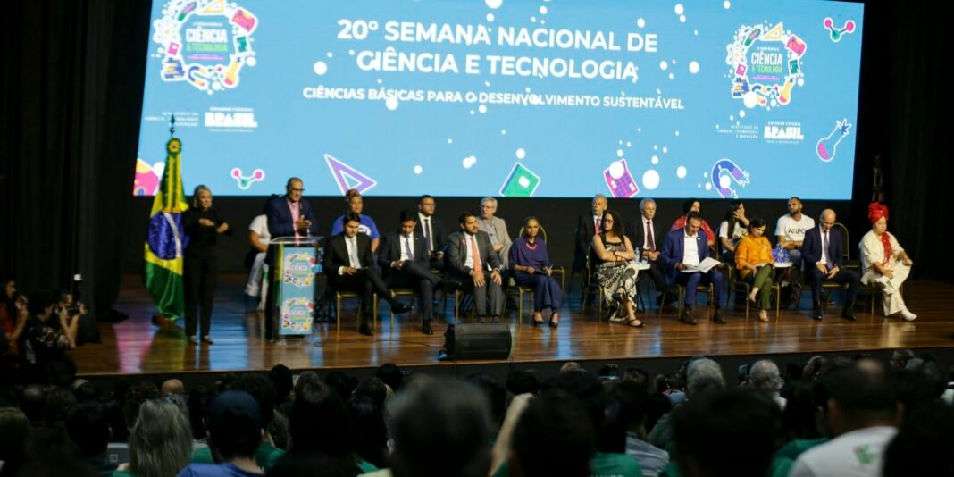 abertura-ciencia-tecnologia_mcamgo_abr_17102023-5.jpg