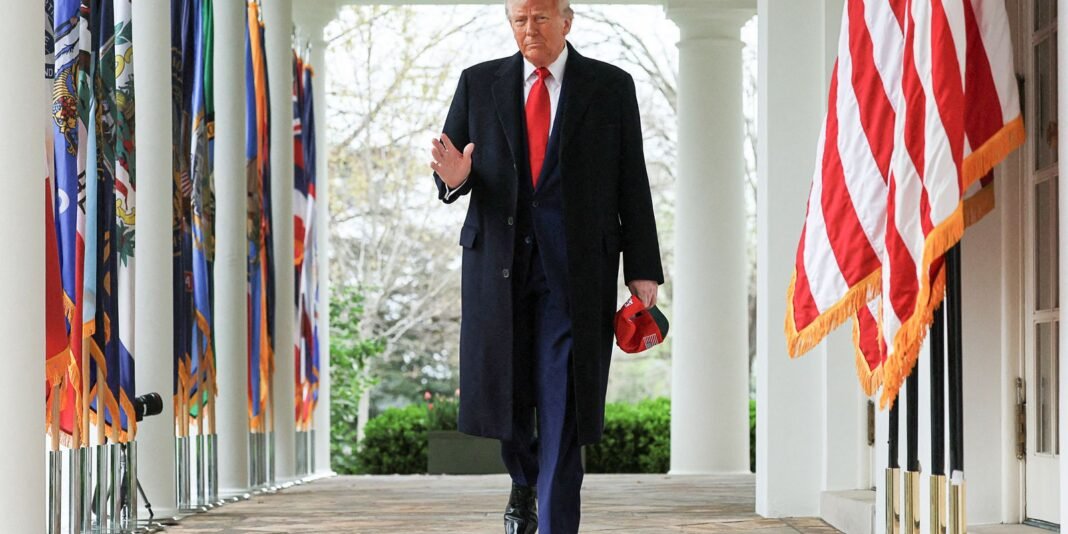 1744078911_2025-04-02t203323z_23778333_rc2rpdae34bj_rtrmadp_3_usa-trump-tariffs.jpg
