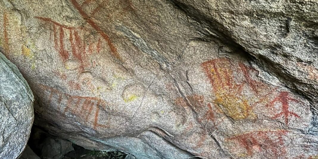 pinturas_rupestres_no_paraque_nacional_do_itatiaia.jpg