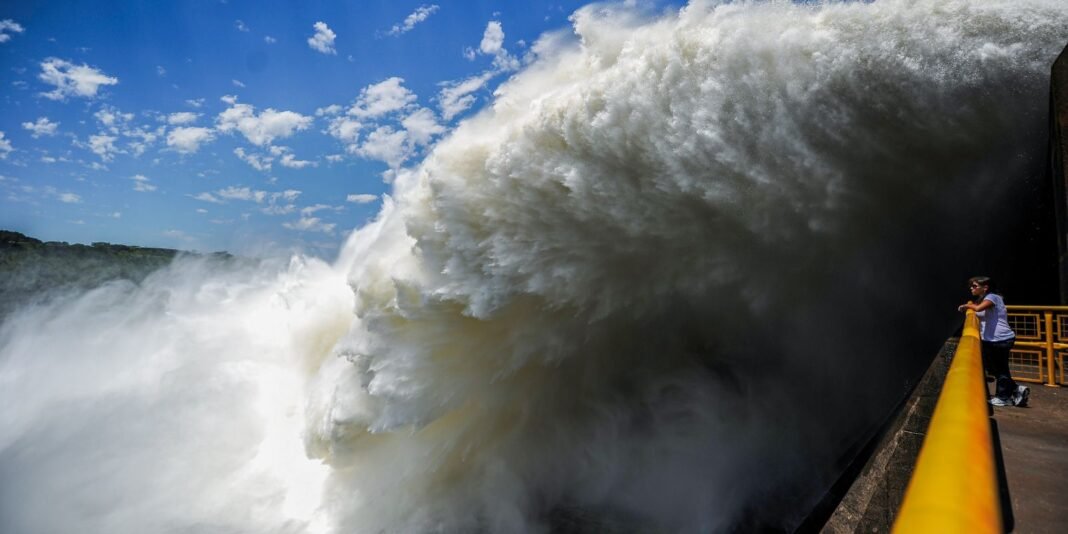 itaipu16.jpg