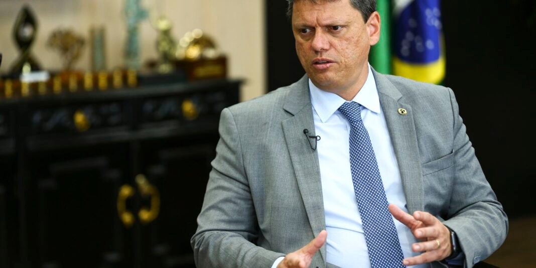 ministro-infraestrutura_mcamgo_abr_201220211818-4.jpg